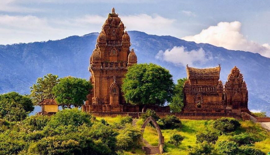 Khám Phá Ninh Thuận – Vùng Đất Của Nắng và Gió