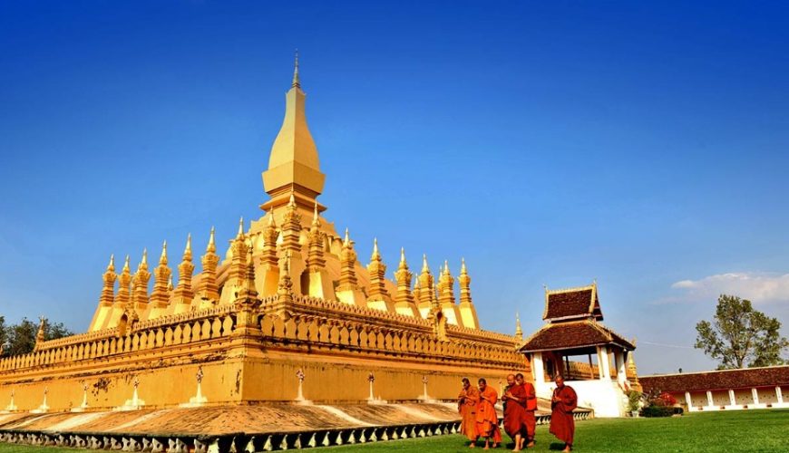 Cẩm nang du lịch Lào: Chìm đắm trong vẻ đẹp thanh bình của đất nước Triệu Voi