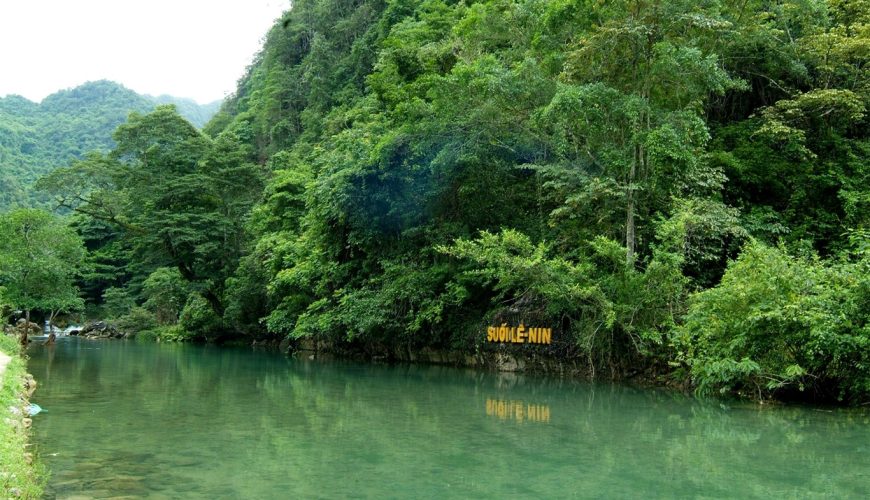 SUỐI LÊ NIN PÁC BÓ – TUYỆT TÁC NON NƯỚC CAO BẰNG & HÀNH TRÌNH VỀ NGUỒN ĐẦY CẢM XÚC