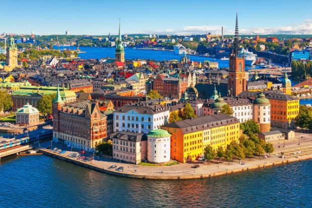 NGÀY 1: TP.HCM – COPENHAGEN - ĐAN MẠCH