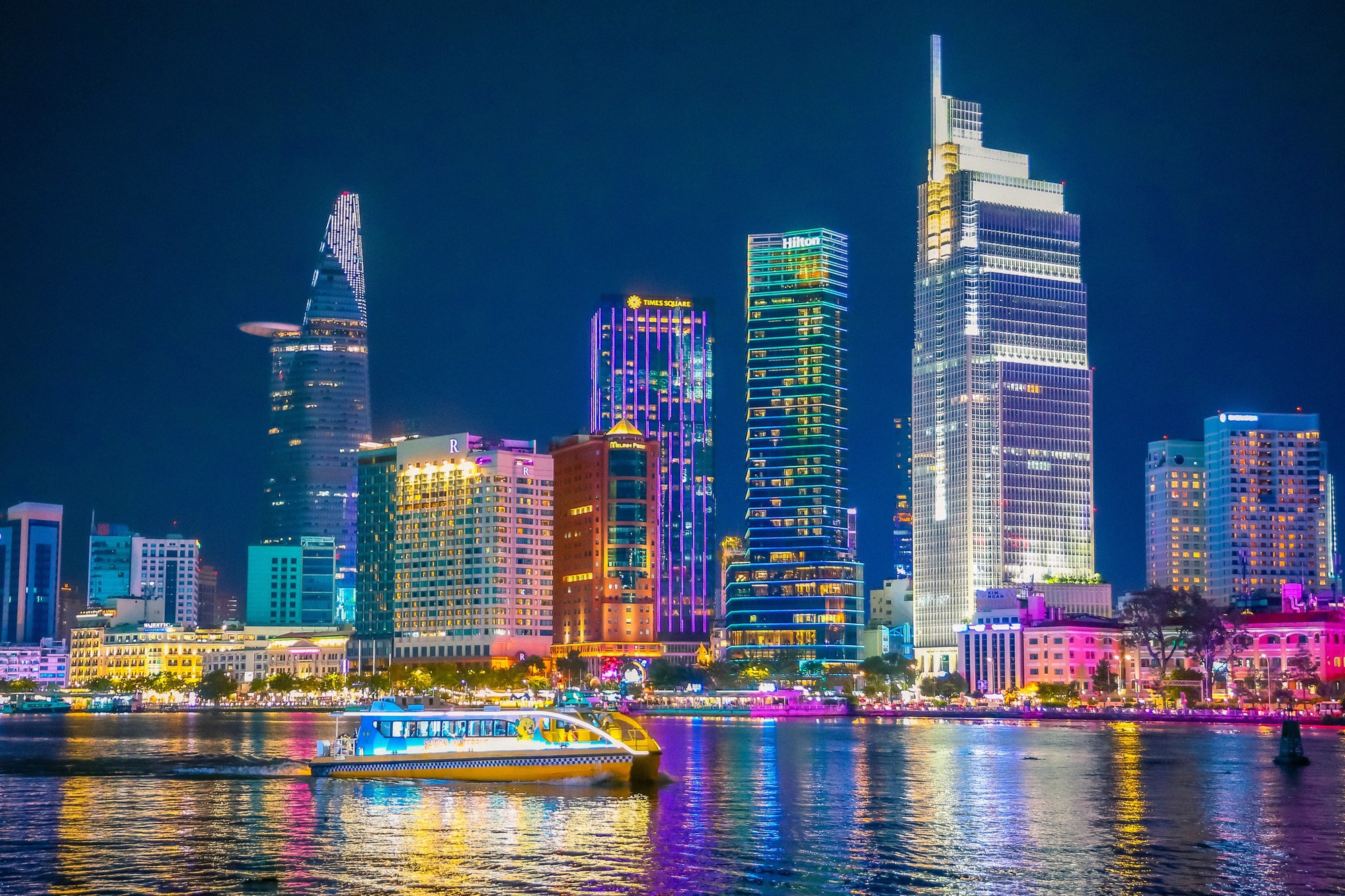 NGÀY 10: TP.HỒ CHÍ MINH