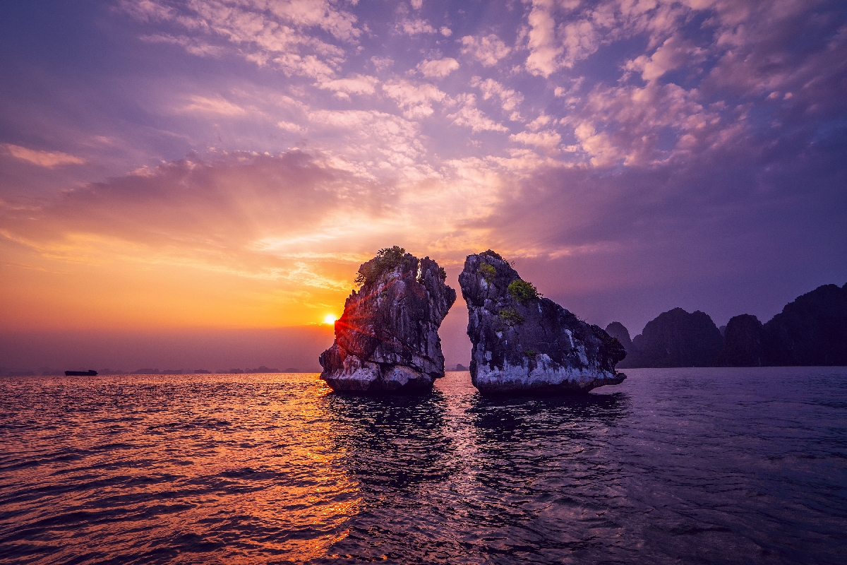 VỊNH HẠ LONG VIỆT NAM
